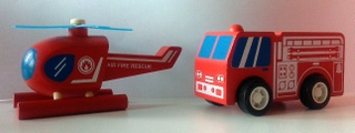 Nicko Q-Pack Wooden Firestation - Truck and Helicopter